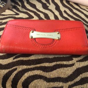 Micheal Kors wallet